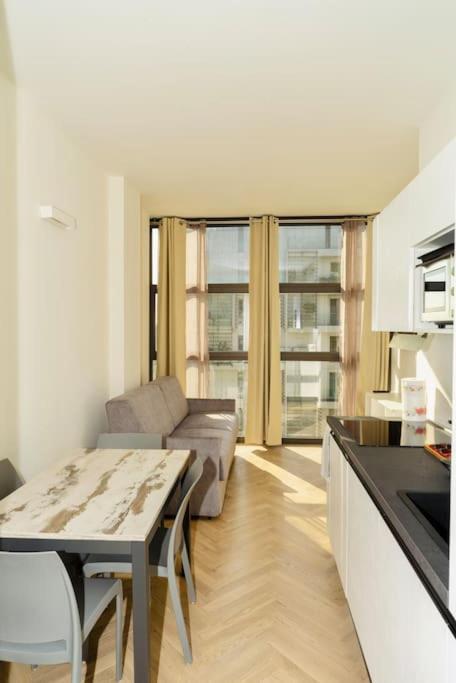 Sky View - Porta Nuova - Appartamento 4 Milano Dış mekan fotoğraf